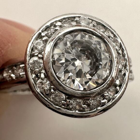 RSC Cubic Zirconia Ring CZ Cocktail Statement Retro Costume Jewelry Size 6 - Picture 1 of 7